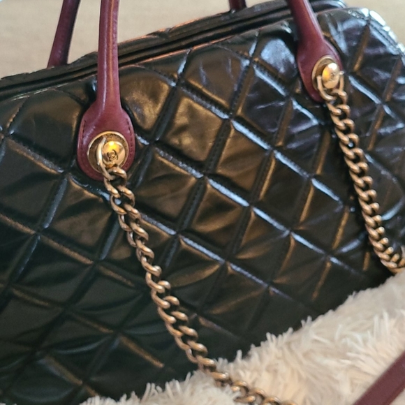 ๐๐ Gorgeous! ๐๐ Chanel Castle Rock Bowler Satchel. Stunning! - Picture 10 of 12